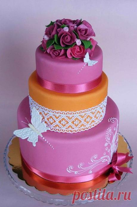 Сердце крыльями бабочка тронула ...Сердце в ответ вздрогнуло…