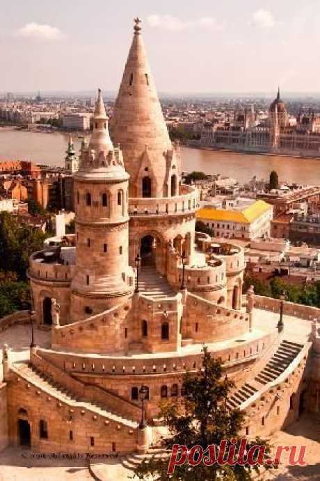 Budapest in Hungary - one of the most magnificent and well preserved capitals in Eastern Europe. |  Pinterest: инструмент для поиска и хранения интересных идей