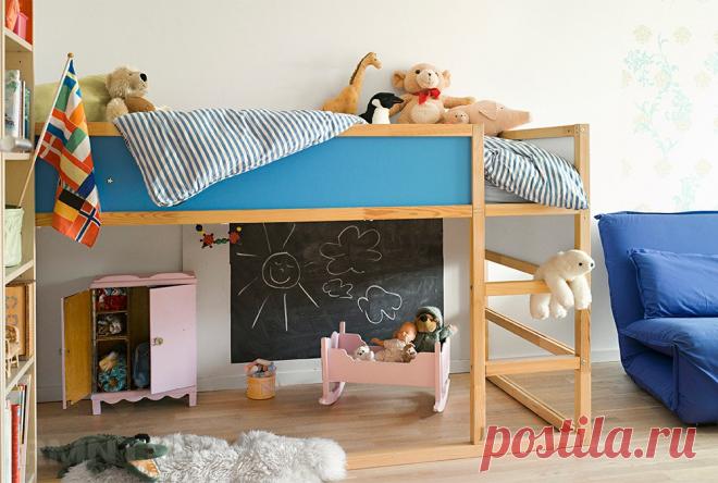 Кровать-чердак своими руками: чертежи, схемы, фото Сегодня мы поговорим об одном из лучших способов организовать пространство детской комнаты и освободить побольше места для игр и физических упражнений. Мы рассмотрим основные узлы кровати чердачного типа и подскажем, как самостоятельно спроектировать мебель с учётом индивидуальных потребностей.