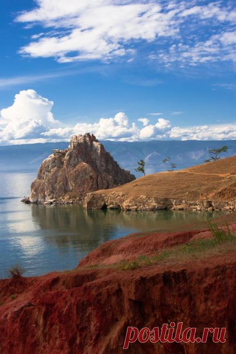 Shaman Rock, Lake Baikal, Siberia, Russia. Photo by Pavel Klimkin.  |  Pinterest • Всемирный каталог идей