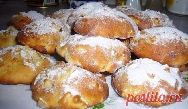 Яблочные булочки в духовке
