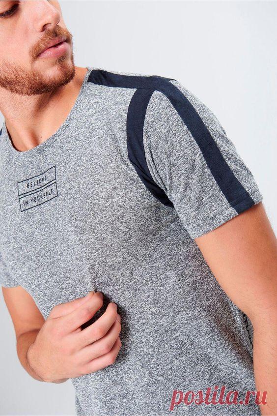 Футболка с лентой