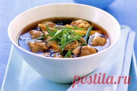 Ginger and soy broth with dim sims