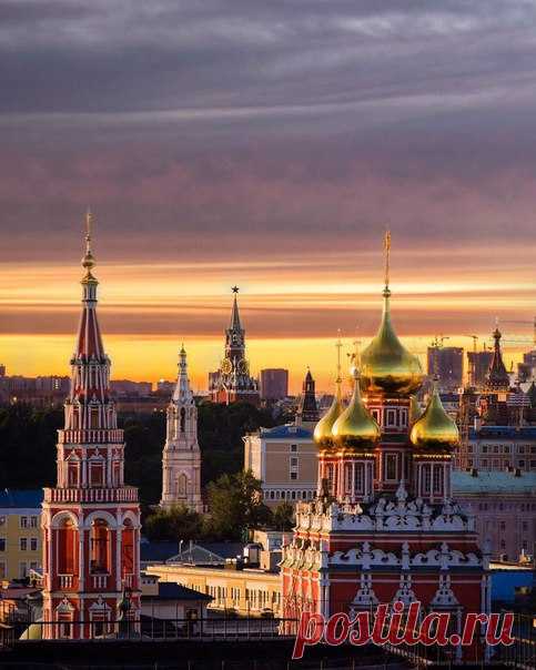 Златоглавая Москва.

Автор фото: Илья Ожерельев (The_lissen).