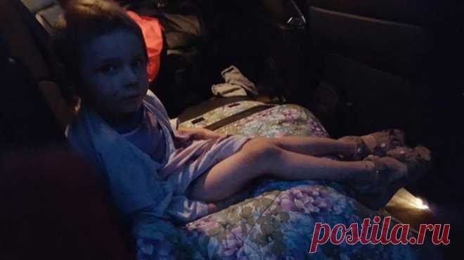 Пьяные родители спали, когда парень забрал их 4-летнюю дочь. Домой она никогда больше не вернется... ~