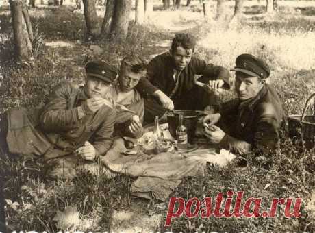 Фотографии времен ВОВ / Назад в СССР / Back in USSR