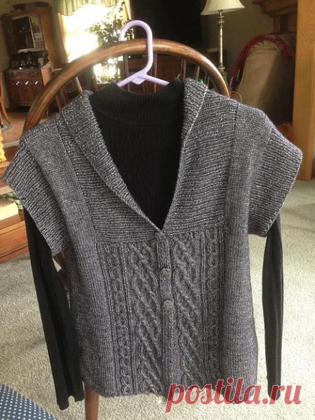 Ravelry: Elisbeth Cardi pattern by Bonne Marie Burns