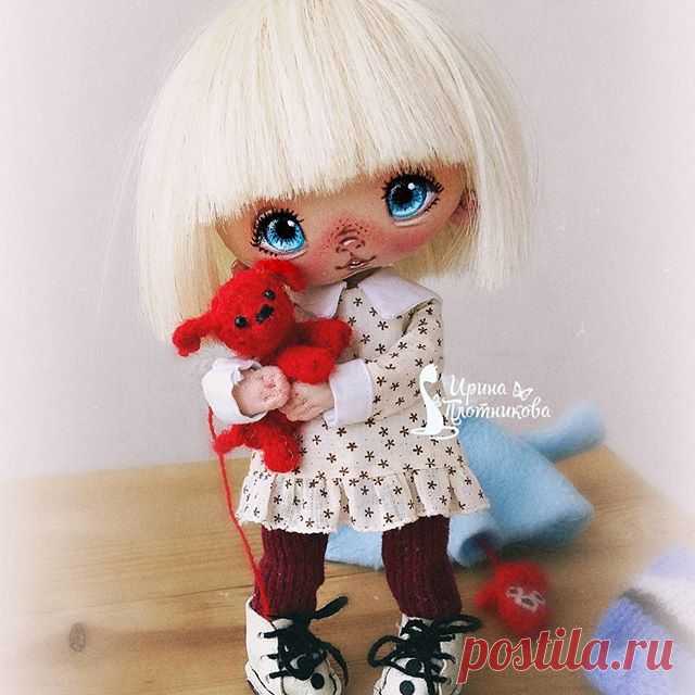 Ну и фото в душу...😍😍😍
Родители!Не лишайте детей возможности дарить любовь домашним животным...Особенно, если ребенок очень очень хочет питомца) Заводите собак,кошек,хомяков...Такой подарок сделает вашего ребенка по-настоящему счастливым.Только представьте его сияющие глаза)...Животные это добро,любовь и забота)Ваш малыш вырастет добрым и умеющим сострадать человеком.
#СладулькиотИриски 
#коллекционнаякукла 
#авторскаяработа