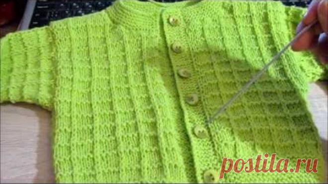 Простая кофточка для малыша спицами. Baby jacket knitting.