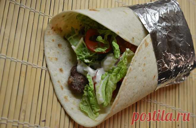 Buvusios kebabinės darbuotojos receptas, kaip gaminti tobulus kebabus! Naminiai (netikri) kebabai su malta mėsa | Receptas - ☑️ patiekalas, kurį nesunkiai pasigaminsite pagal šį receptą.🍽️ Išbandyk šį receptą jau dabar!