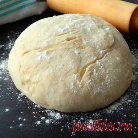 Тесто на майонезе для любой выпечки...
Вот такой рецепт теста на майонезе подходит, абсолютно, для любой выпечки. Ингредиентов минимум, результат всегда радует. Если у Вас ещё нет такого рецепта, то, обязательно, он должен быть в Ваших кулинарных закладках.