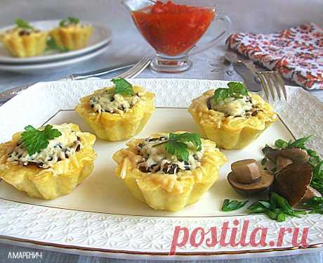 Картофельные корзиночки с грибами