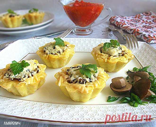 Картофельные корзиночки с грибами