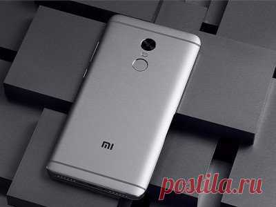 Xiaomi Redmi Note 4 прошёл тест на ремонтопригодность Ресурс FoneArena решил проверить на ремонтопригодность популярный смартпэд Xiaomi Redmi Note 4, который вышел в прошлом году и стал самым быстропродаваемым смартфоном в Индии за всю историю компании. В разборке участвовала индийская версия с восьмиядерным процессором Snapdragon 625. Напомним, для международного рынка предлагается модификация на десятиядерном Helio X20. Разборка Xiaomi Redmi Note 4 началась со снятия металлической задней…
