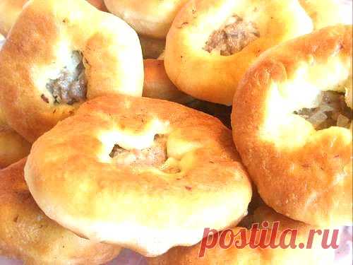 Самые румяные и аппетитные: готовим беляши / Простые рецепты