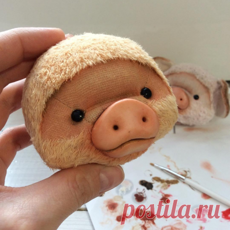 TEDDY TOYS в Instagram: «Мордочки уже две, а туловища ни одного.. Зато есть одна нога😄 Поросячьи головы нужны кому-то?😄» 95 отметок «Нравится», 7 комментариев — TEDDY TOYS (@talalaykoanna.toys) в Instagram: «Мордочки уже две, а туловища ни одного.. Зато есть одна нога😄 Поросячьи головы нужны кому-то?😄»