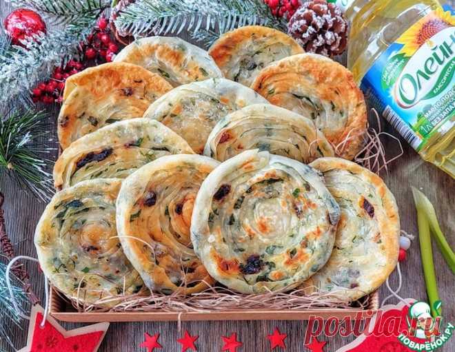 Лепешки с зеленью и вялеными томатами – кулинарный рецепт