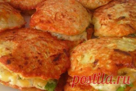 Кабачковые оладьи с куриным фаршем в духовке, рецепт — Вкусо.ру