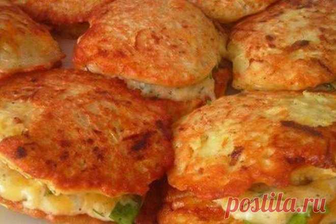Кабачковые оладьи с куриным фаршем в духовке, рецепт — Вкусо.ру