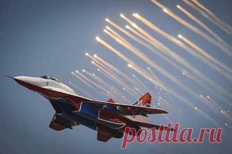 12 августа: какой праздник сегодня отмечают в России и мире. 12 августа в России отмечают День Военно-воздушных сил (ВВС), а в мире — Международный день молодежи. Православные верующие в этот день вспоминают апостолов Силу, Силуана, Крискента, Епенета и Андроника. Подробнее о памятных датах, приметах и знаменитых именинниках 12 августа — в материале «Ленты.ру».