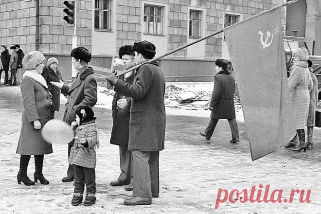 Как бы мы жили сейчас, если бы СССР сохранился?.