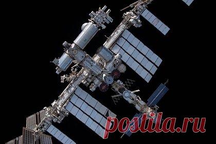 НАСА допустило перманентную изоляцию российской «Звезды». НАСА и государственная корпорация «Роскосмос» работают над устранением утечки в модуле «Звезда» российского сегмента Международной космической станции (МКС), сообщает «Интерфакс», ссылаясь на заявление директора американского космического агентства по программе МКС Робин Гейтенс.