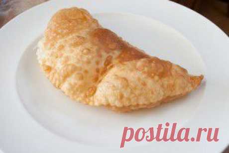 Знаменитые (настоящие) крымские чебуреки - сочные и очень вкусные!