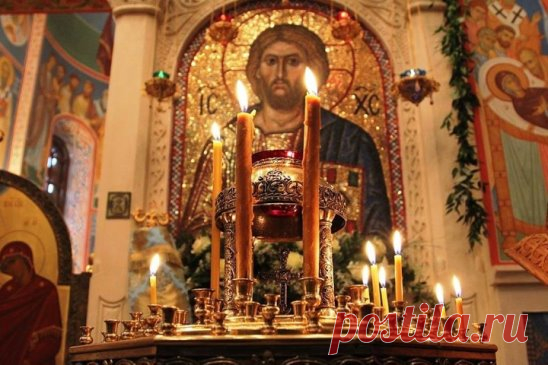 МОЛИТВЫ
(краткие) ко Господу Иисусу Христу 
Молитва первая 
Господи Иисусе Христе, Боже мой, покрый мя и раб твоих (имена) от злобы супостата нашего, зане сила его крепка, естество же наше страстно и сила наша немощна. Ты убо, о Благий, сохрани мя от смущения помыслов и потопа страстей. Господи, Пресладкий мой Иисусе, помилуй и спаси мя и рабов Твоих (имена). 
Молитва вторая 
О, Господи, Иисусе Христе! Не отврати лица Твоего от нас, рабов твоих (имена) и уклонися гневом от рабов Твоих: помошник