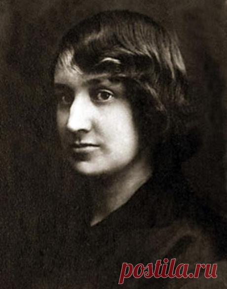 Анастасия Цветаева (писательница) - биография, информация, личная жизнь, фото, видео