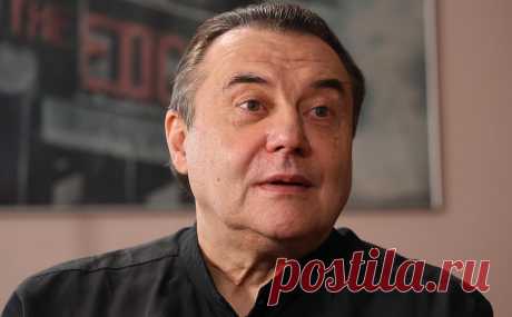 Алексей Учитель вышел из Российского оскаровского комитета. Свое решение режиссер связал с тем, что национальная киноакадемия не будет выдвигать на «Оскар» фильм от России. Ранее комитет также покинули Павел Чухрай, Николай Досталь, Андрей Звягинцев и другие