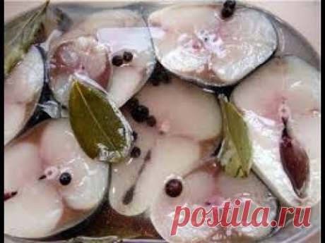Малосольная скумбрия, пряного посола.