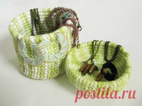 Плетёная корзина в необычной технике