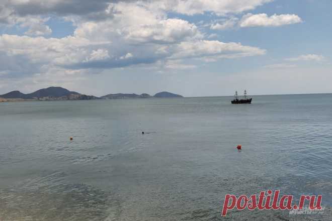 Сальдо: две нацеленные на Крым ракеты были сбиты силами ПВО у Геническа. Ракетная опасность в регионе сохраняется.