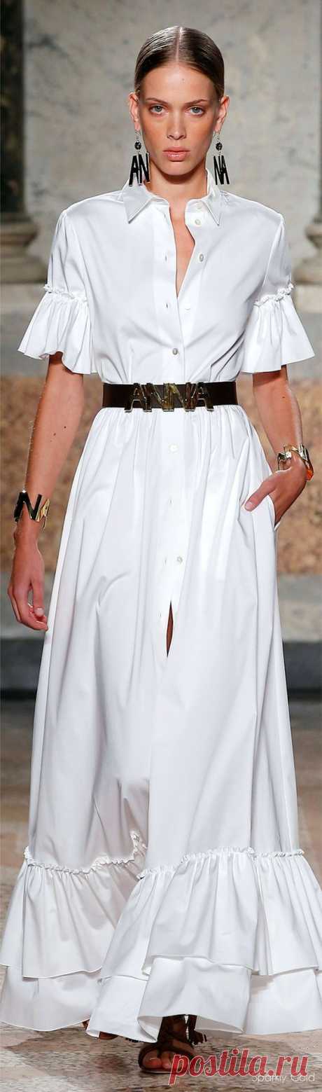 Fashion Woman , New trends and luxury details that make a difference | Fashion