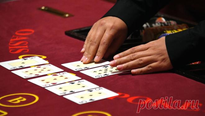 ГД одобрила право кабмина менять границы игорной зоны в Крыму. Депутаты Госдумы во II и III чтениях приняли законопроект, позволяющий кабинету министров менять границы игорной зоны в Крыму. Об этом сообщает ТАСС. На момент первого чтения документа он предусматривал только наделение властей ...