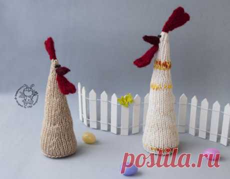 Two Easter Waldorf Roosters knitting pattern by simplytoys13