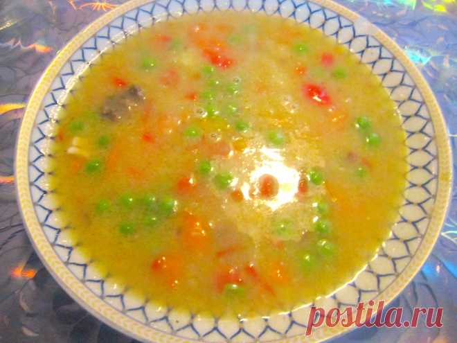 Ох уж этот русский Хреновый супчик Танцы от плиты и до компа !!
Как-то раз увидела рецепт необычного супчика, и от лени своей сделать его собралась нескоро, но как приготовила впервые - с тех пор он у меня на постоянном вооружении. Он …