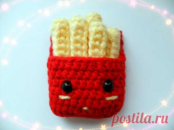 Картофель фри
МК в прикрепленном файле

#амигуруми
#игрушкикрючком
#вязаныеигрушки
#брелок
#картофельфри
#мк
#бесплатноеописание
#мастеркласс
#вязаныебрелки
#брелкикрючком
#бесплатно
#вяжемкрючком