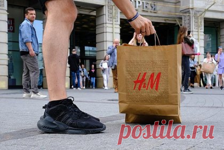 H&amp;M раскрыла издержки от ухода с российского рынка. Одна из крупнейших мировых розничных сетей торговли одеждой H&amp;M раскрыла издержки от ухода с российского рынка — они составили 184 миллиона долларов. «Единовременные издержки в 2,104 миллиарда шведских крон, связанных с уходом из России, повлияли на результаты третьего квартала», — указано в заявлении.