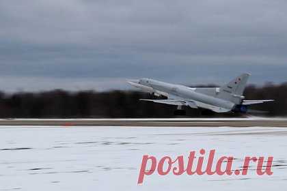 Российская авиация в воздушном бою сбила бомбардировщик ВСУ. Воздушно-космические силы России (ВКС) в воздушном бою сбили бомбардировщих Воздушных сил Украины (ВСУ). Об этом заявил журналистам спикер Минобороны генерал-лейтенант Игорь Конашенков. Боевое столкновение произошло в небе над населенным пунктом Дружковка Донецкой народной республики.