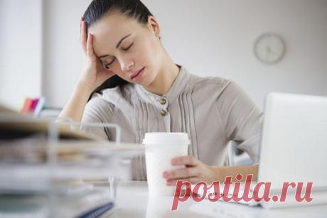 НИЗКОЕ ДАВЛЕНИЕ - СОВЕТЫ НА КАЖДЫЙ ДЕНЬ Гипотоники очень любят поспать. И если в среднем человеку необходимо 6-8 часов сна, то тем, у кого давление «в минус» 9-12 часов - в самый раз. Их часто называют «сони, лентяи», а на самом деле долго спать и «лениться» по утрам - физиологическая потребность их организма.




Вот несколько прост