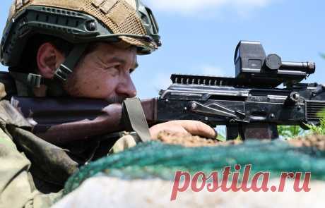 Глоток воды от товарищей, смех российских солдат до Киева и разбитая любовь: Честные рассказы бойца с передовой