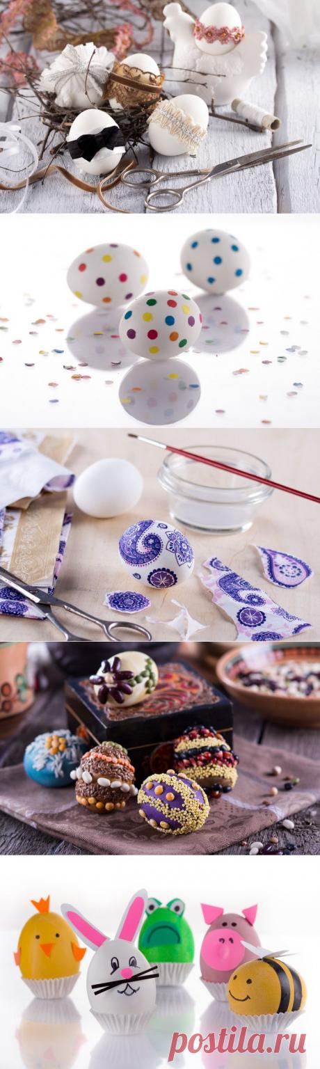 Простые способы украсить яйца к Пасхе.