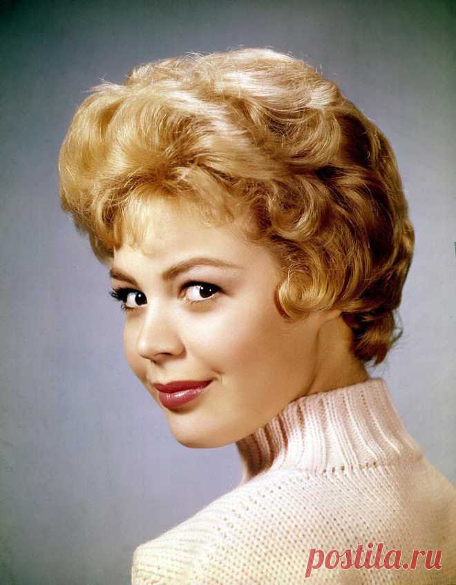 Sandra Dee