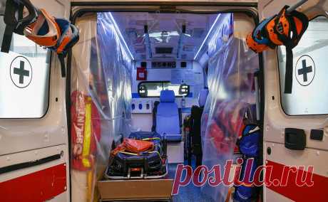 В Италии произошел взрыв в центре для приема мигрантов. Взрыв прогремел ночью в здании, где жили просители убежища с семьями. Пострадали 12 человек, четверо в тяжелом состоянии. Мэр города допустил, что причиной могла стать утечка газа