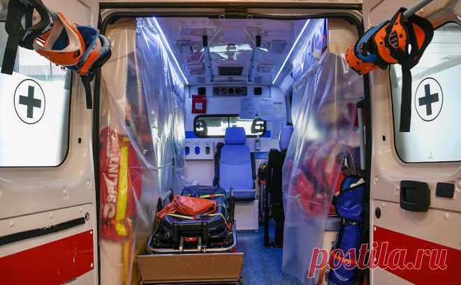 В Италии произошел взрыв в центре для приема мигрантов. Взрыв прогремел ночью в здании, где жили просители убежища с семьями. Пострадали 12 человек, четверо в тяжелом состоянии. Мэр города допустил, что причиной могла стать утечка газа