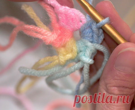 Share Knit and Crochet: How to croshet snowflake coadter