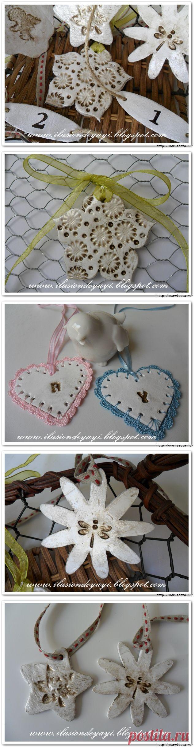 Лепка. Винтажные подвески из соленого теста.