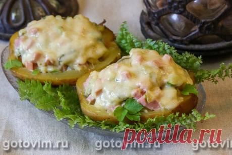 Картофель, фаршированный салатом оливье