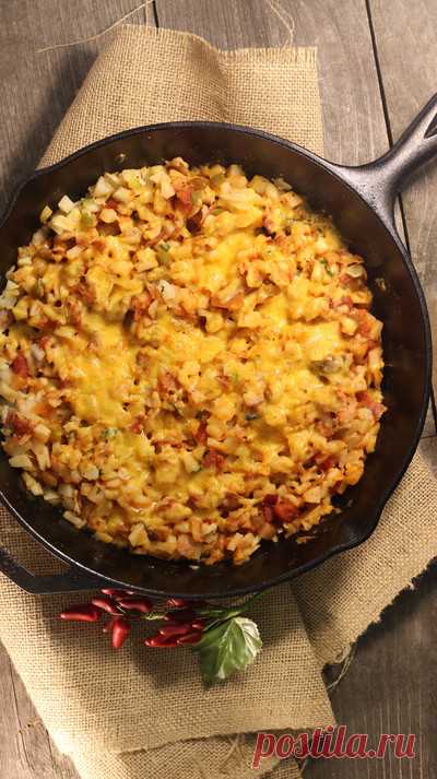 Ковбой Skillet Хэш Браун Кастрюля | AllFreeCasseroleRecipes.com